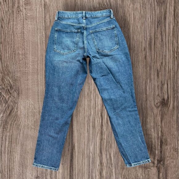 Old Navy High Rise Curvy O.G. Straight Jeans Distressed Women’s Size 6 - Picture 2 of 7